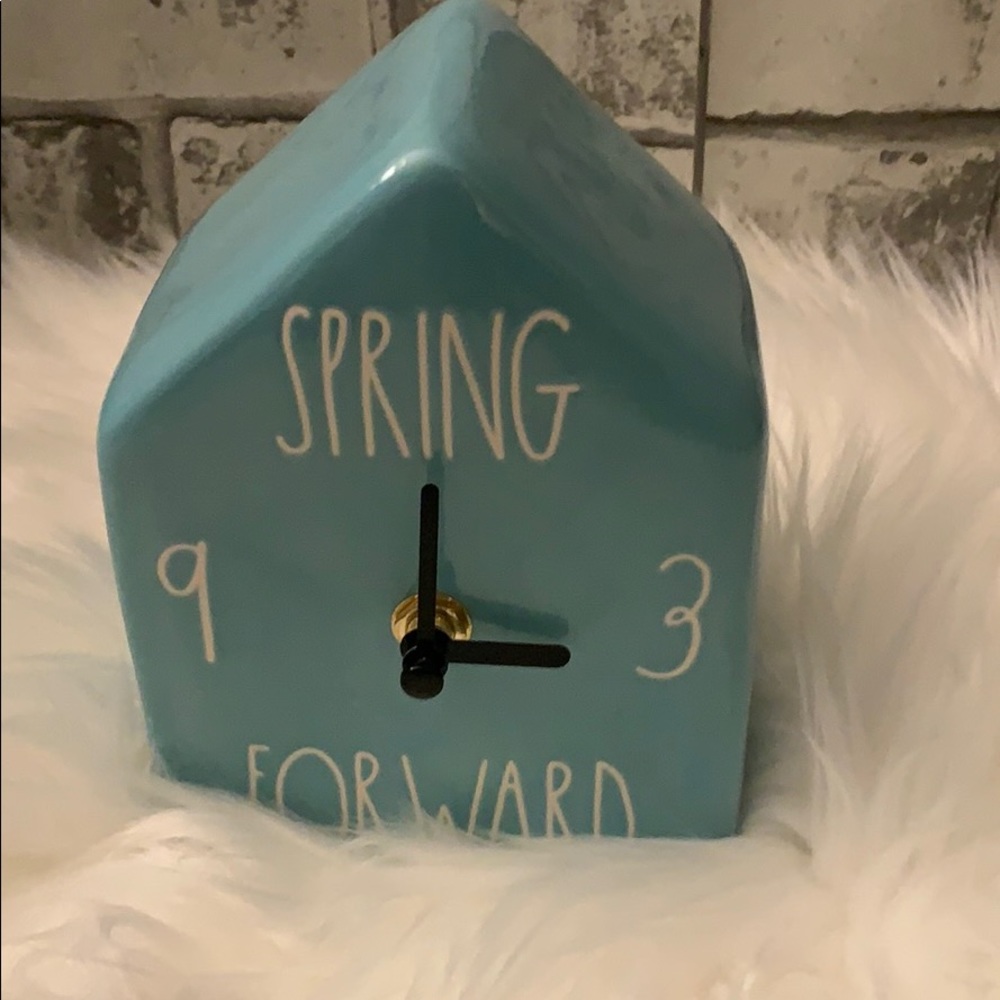 Rae Dunn house clock